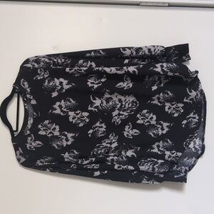 24/7 buttery soft long sleeve top